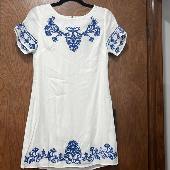 Lulu's White Mini Dress - Picture 1 of 3